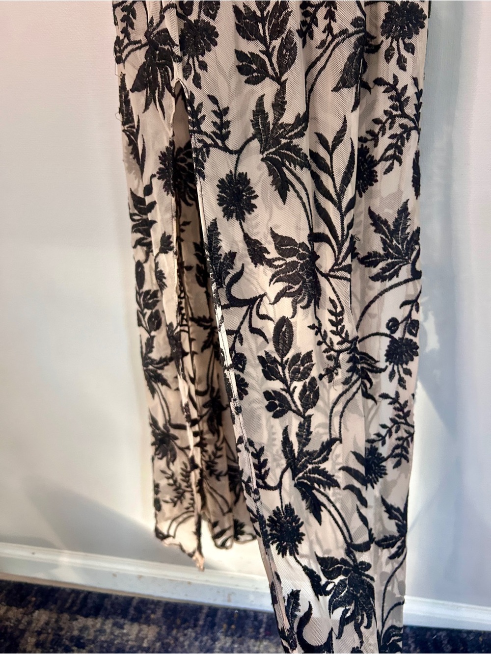 Somedays Lovin Plunge V Empire Black Embroidered Nude Mesh Strappy Maxi Dress L - Picture 9 of 13